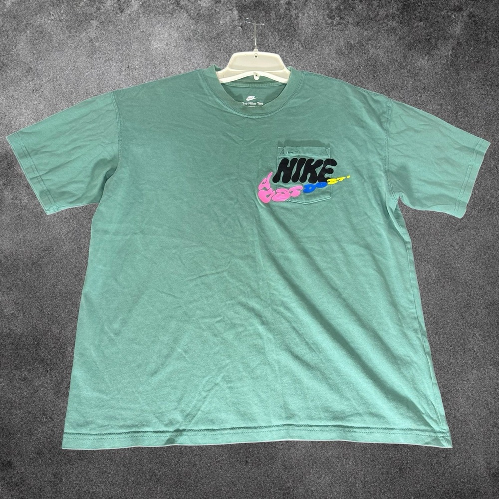 Nike Pocket Shirt Streetwear Mens Medium Green Y2K Swoosh Logo Summer Skater Tee - Picture 4 of 7
